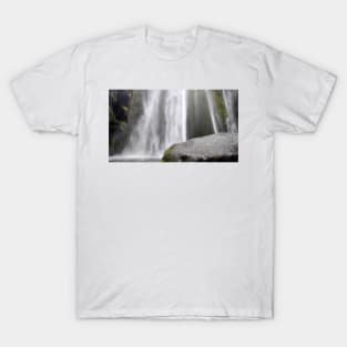 Glijufrasfoss Waterfall T-Shirt